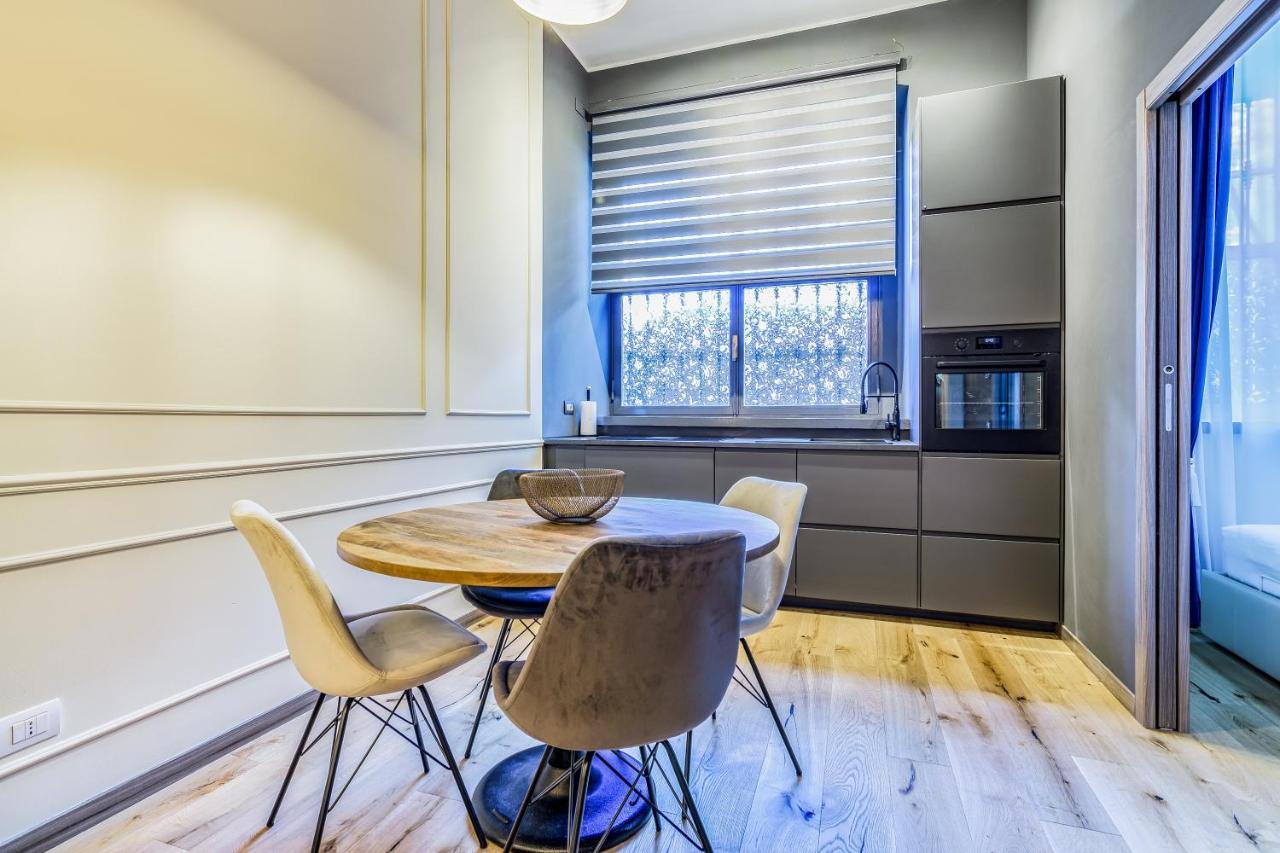 Bligny Studio 4Pax Wifi Bocconi District Milán Exterior foto